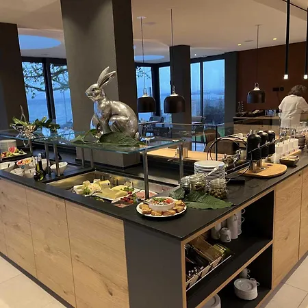 Отель Boutiquehotel Zur Winzerstube - Adults Only 4*