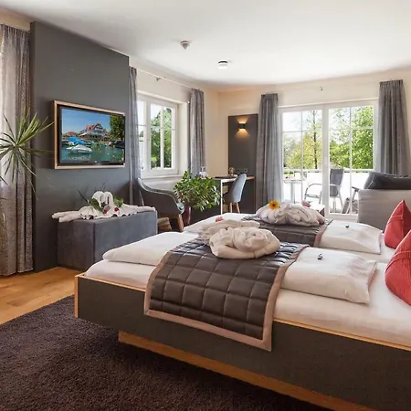 Boutiquehotel Zur Winzerstube - Adults Only Hagnau
