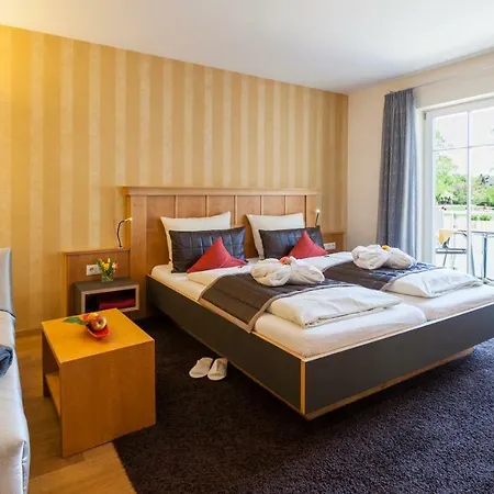 Boutiquehotel Zur Winzerstube - Adults Only Хагнау